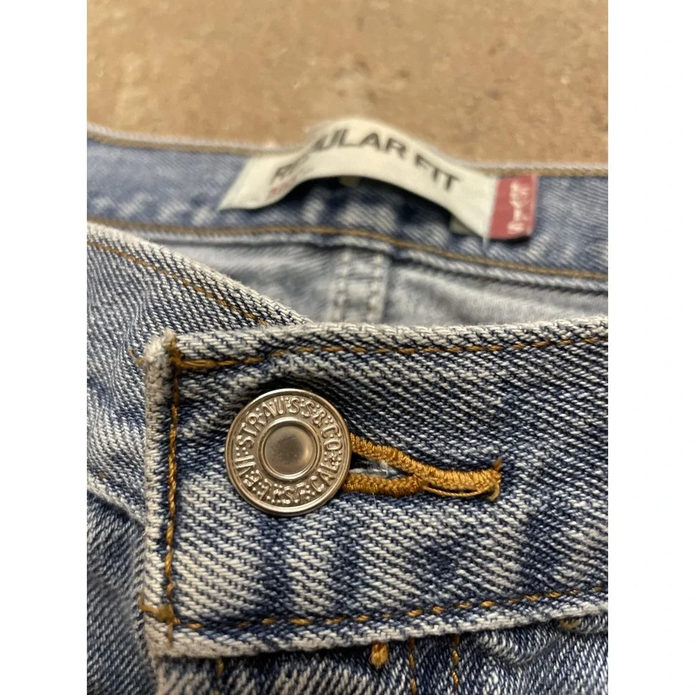 Levis 505‎ Jeans Mens 40x30 Blue Regular Fit Straight Leg Zip Fly Medium Wash